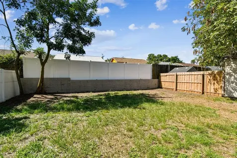 4613 Eastwind Drive Plant City FL 33566