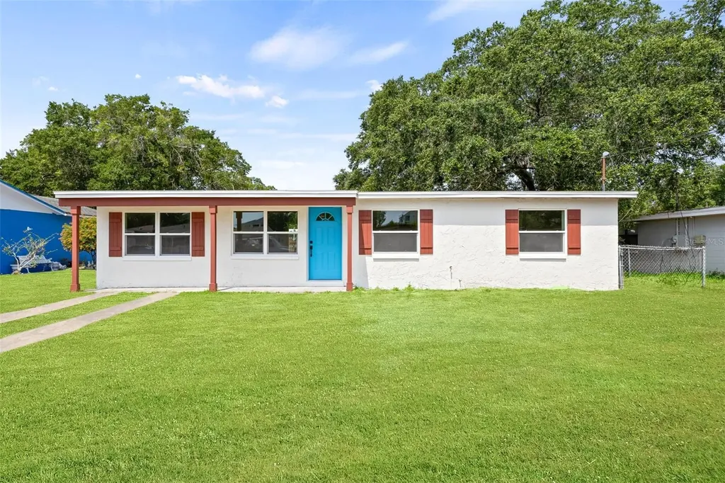 4811 S 87th Street Tampa FL 33619