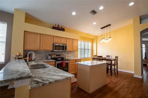 3258 Stonebridge Trail Valrico FL 33596