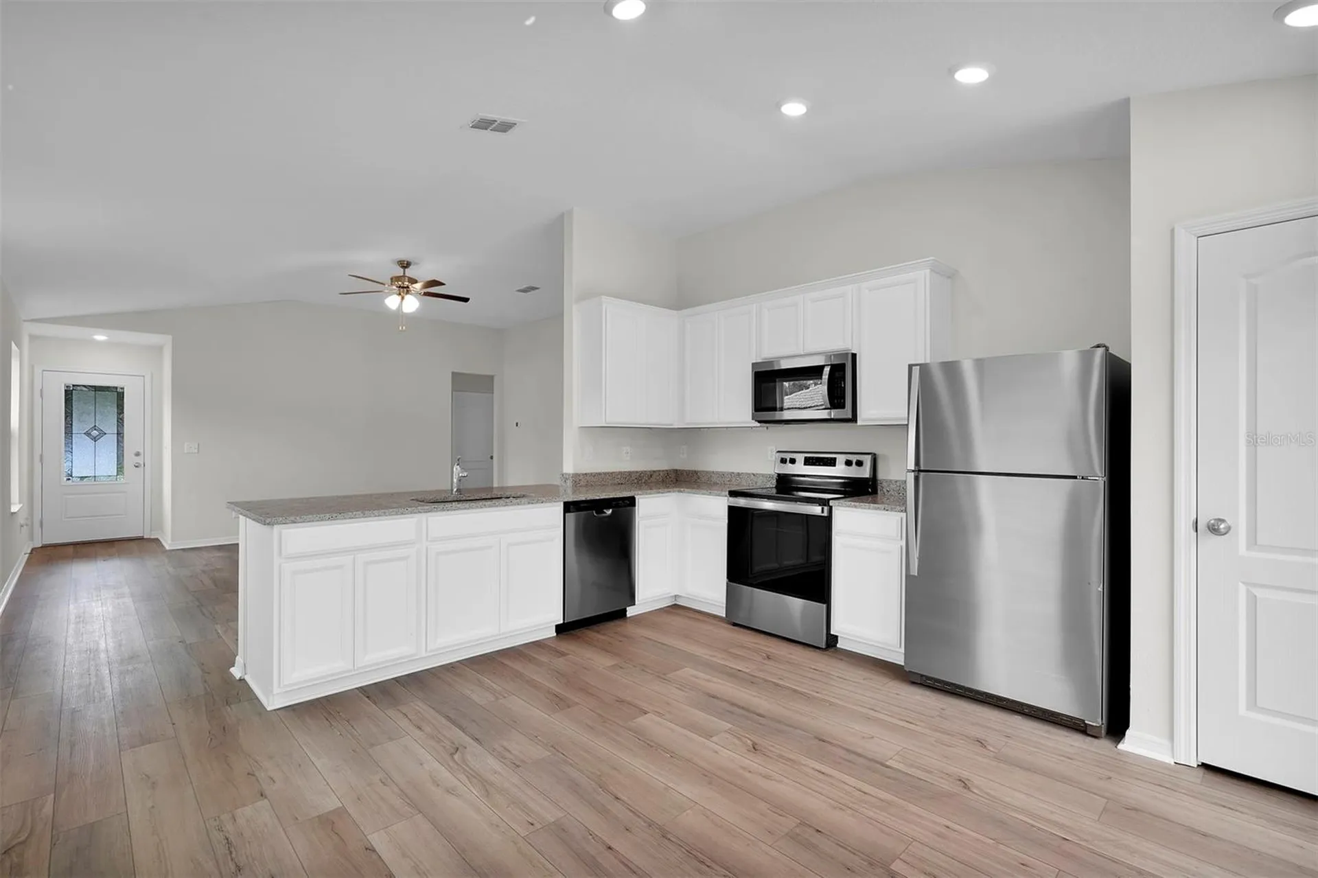 560 Marion Oaks Manor Ocala FL 34473