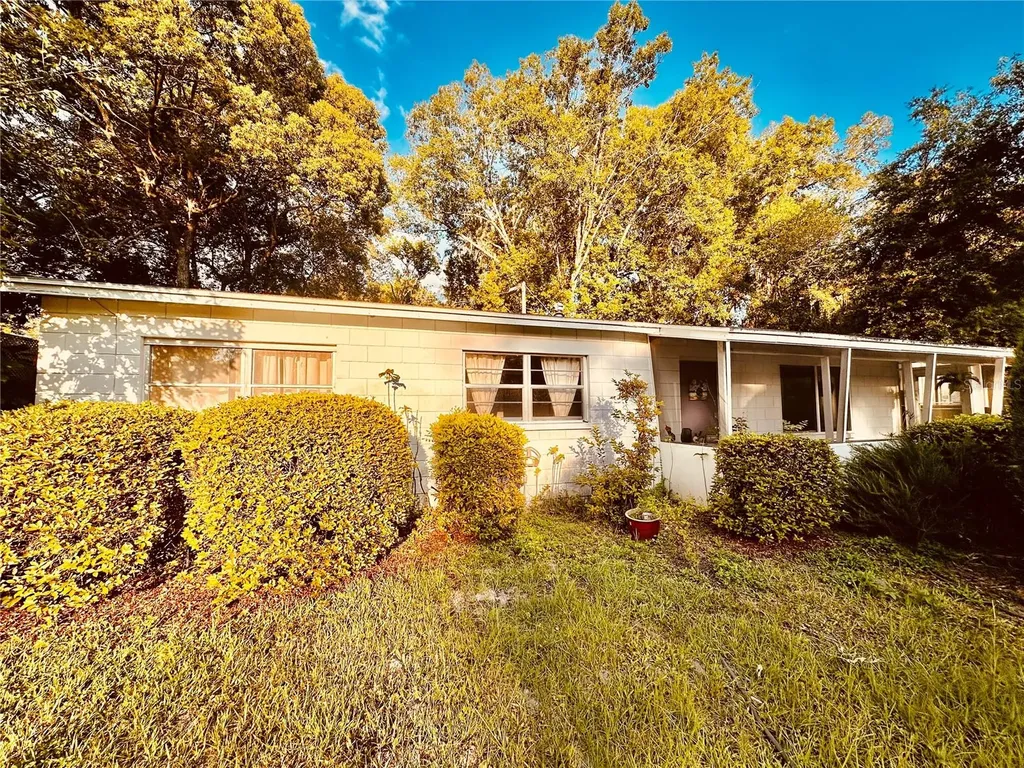 2041 NE 16th Terrace Gainesville FL 32609