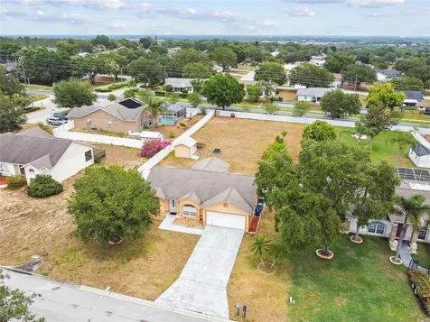 794 Barclay Terrace Lake Wales FL 33853