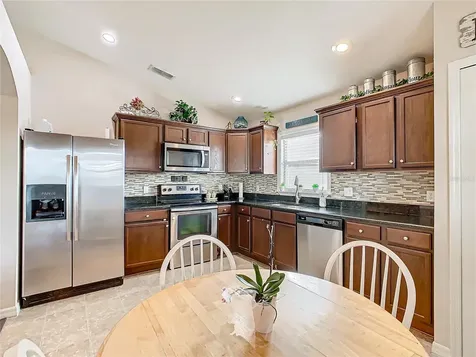 2531 Sunset Circle Lake Wales FL 33898