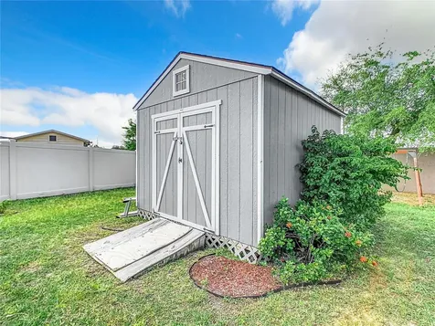 2531 Sunset Circle Lake Wales FL 33898