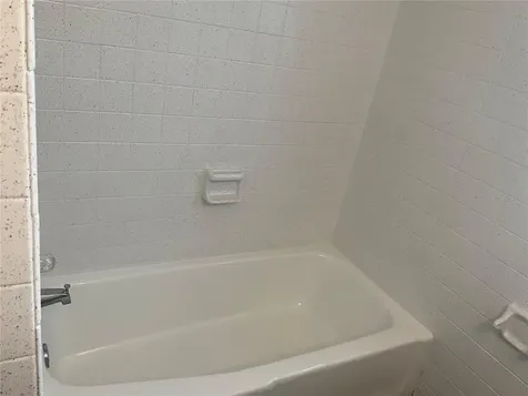 209 W 108th Avenue Tampa FL 33612