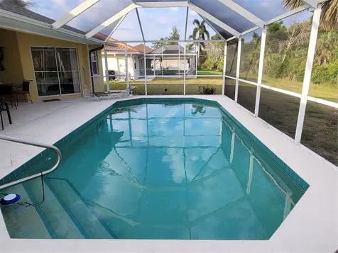 72 Long Meadow Court Rotonda West FL 33947