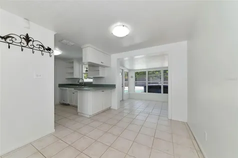 3007 Bayshore Gardens Parkway Bradenton FL 34207