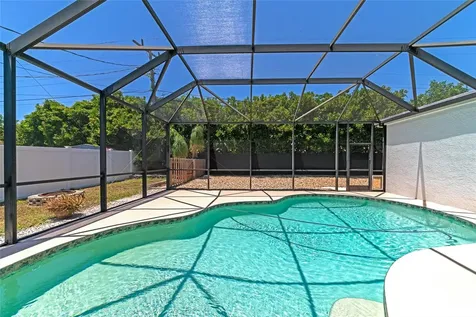 3007 Bayshore Gardens Parkway Bradenton FL 34207