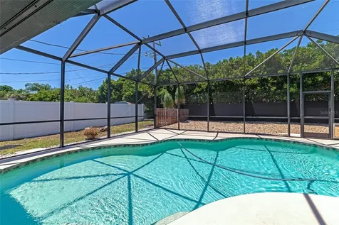 3007 Bayshore Gardens Parkway Bradenton FL 34207
