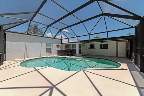 3007 Bayshore Gardens Parkway Bradenton FL 34207