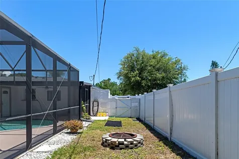 3007 Bayshore Gardens Parkway Bradenton FL 34207