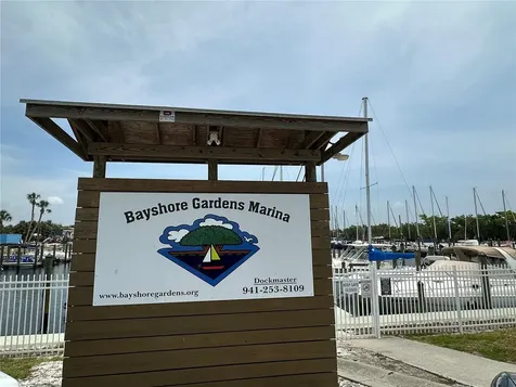 3007 Bayshore Gardens Parkway Bradenton FL 34207