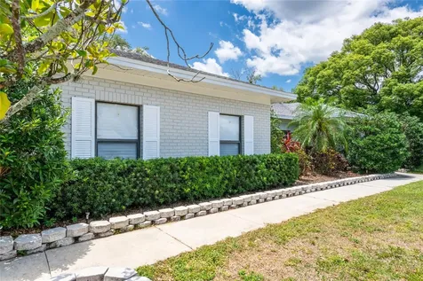 709 Westwood Lane Brandon FL 33511