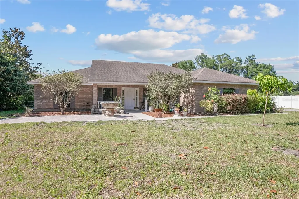 535 E Plymouth Avenue Deland FL 32724