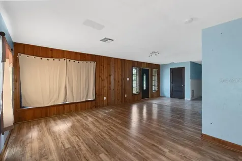 8366 Maureen Avenue North Port FL 34287