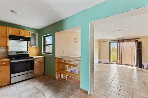 8366 Maureen Avenue North Port FL 34287