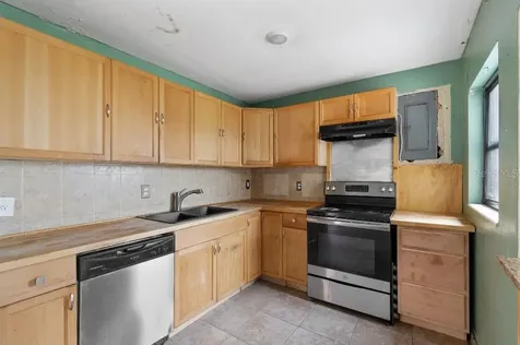 8366 Maureen Avenue North Port FL 34287