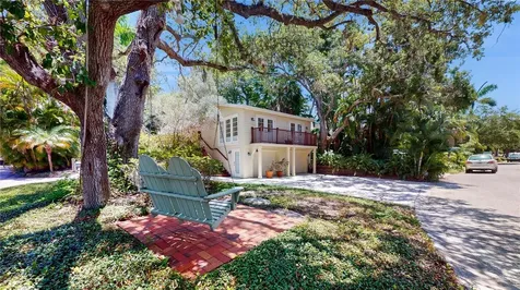 1600 Wewa Drive Sarasota FL 34239