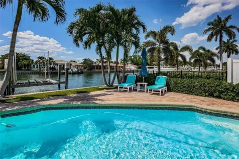 1977 Illinois Avenue NE St Petersburg FL 33703