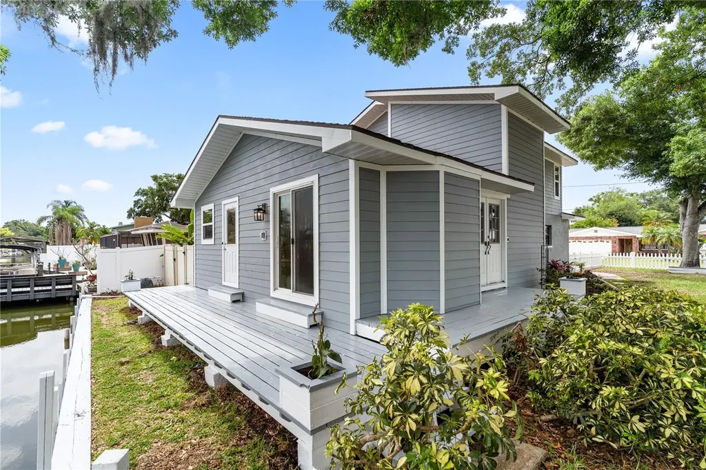 22 Cypress Drive Palm Harbor FL 34684