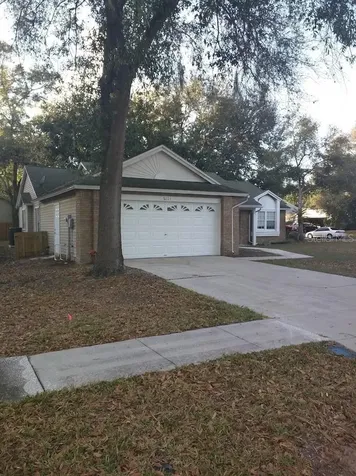 3221 Thackery Way Plant City FL 33566