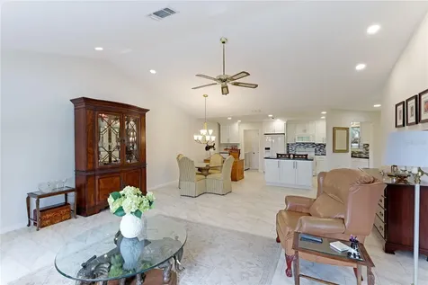 810 Bayport Circle Venice FL 34292