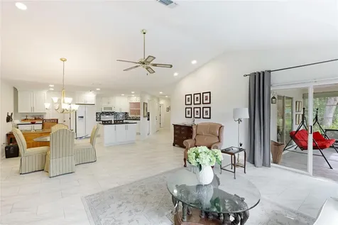 810 Bayport Circle Venice FL 34292
