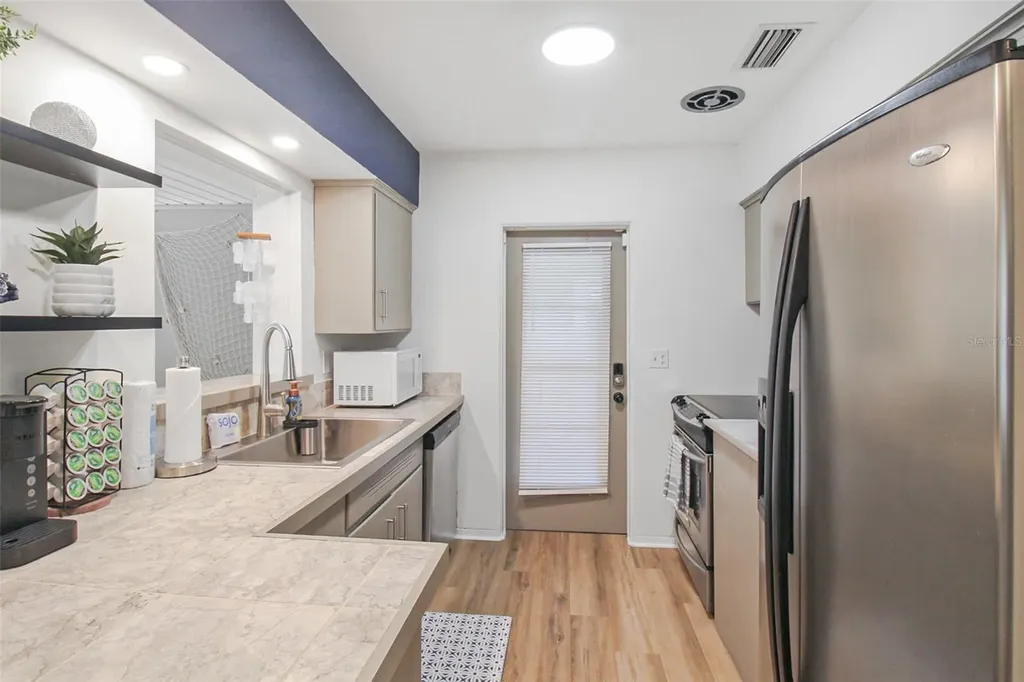 2403 19th Avenue W Bradenton FL 34205
