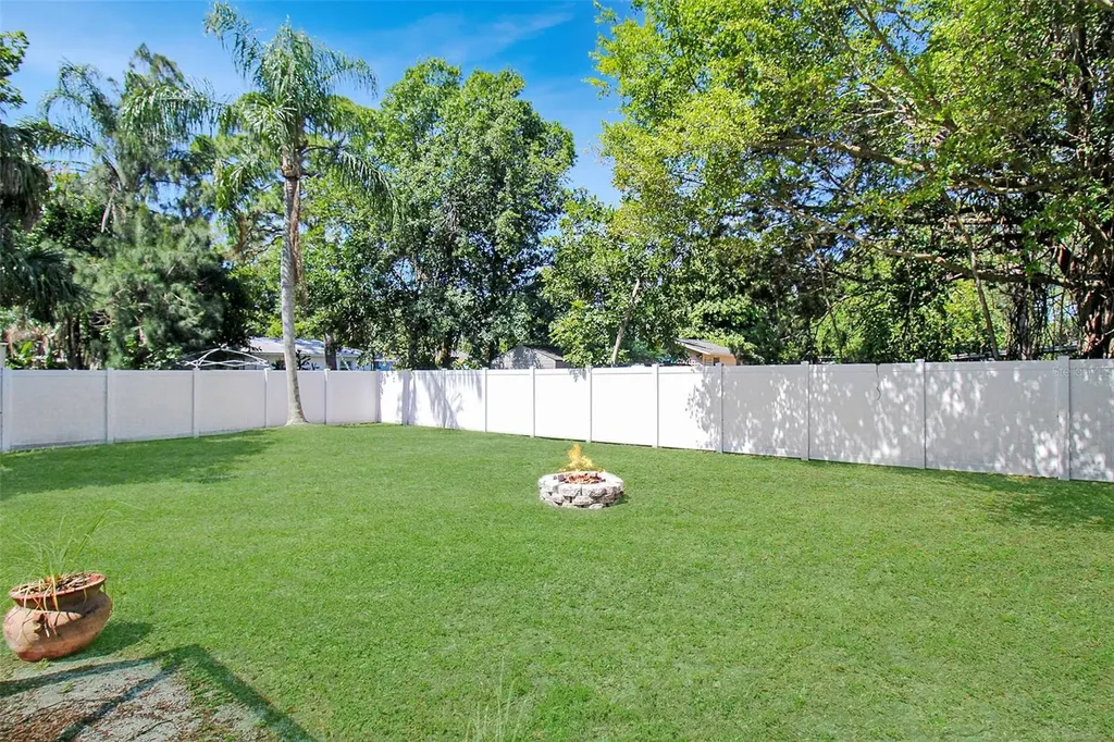 2403 19th Avenue W Bradenton FL 34205