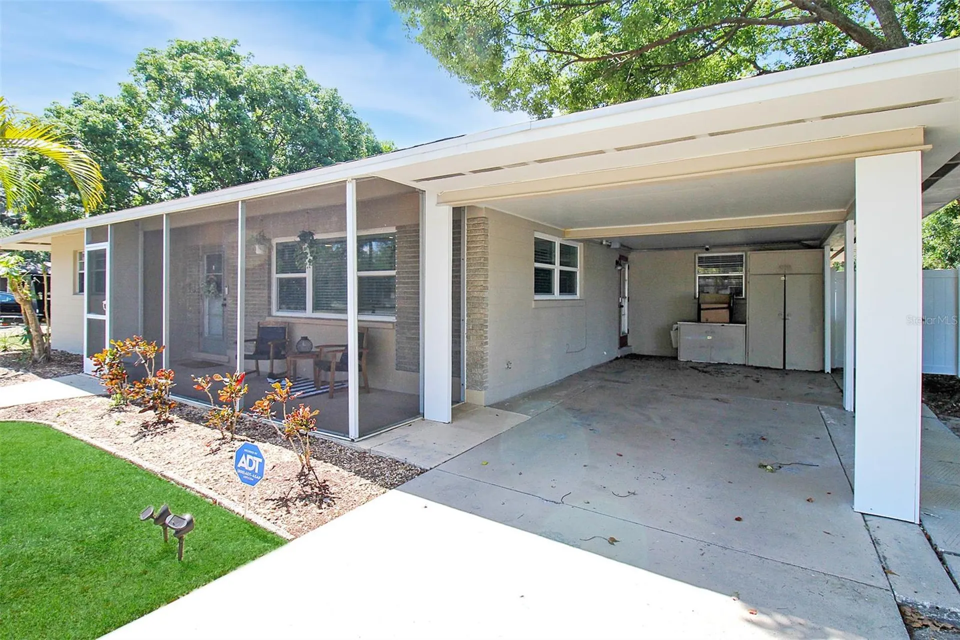 2403 19th Avenue W Bradenton FL 34205