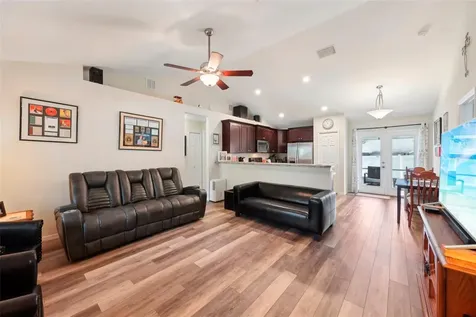 1225 8th Street Orange City FL 32763