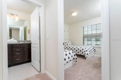 2429 Dubai Street Kissimmee FL 34747