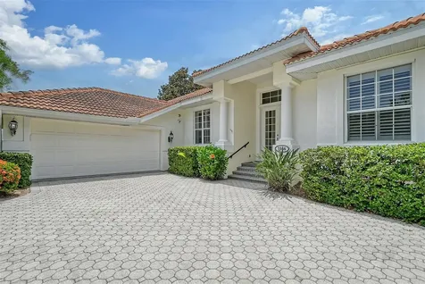 5566 Siesta Estates Court Sarasota FL 34242