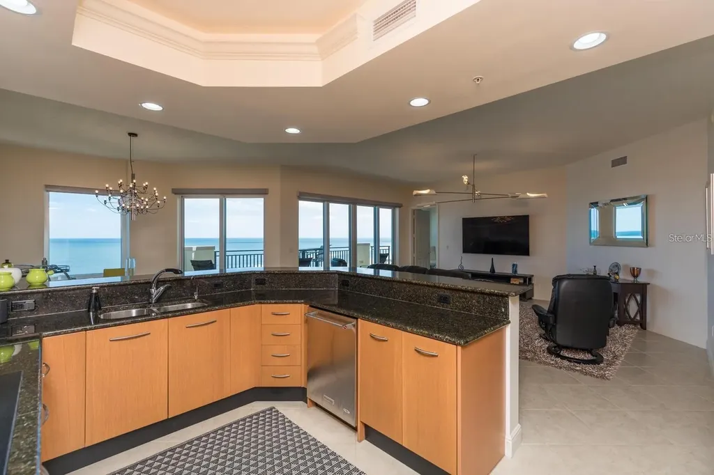 85 Avenue De La Mer Palm Coast FL 32137
