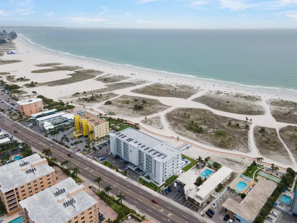 11500 Gulf Boulevard St Petersburg FL 33706