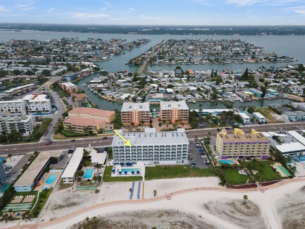 11500 Gulf Boulevard St Petersburg FL 33706