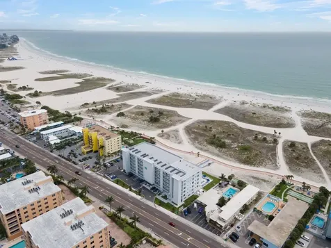 11500 Gulf Boulevard St Petersburg FL 33706