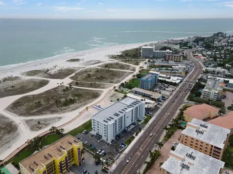 11500 Gulf Boulevard St Petersburg FL 33706
