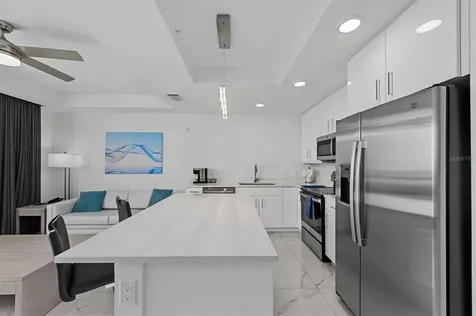 11500 Gulf Boulevard St Petersburg FL 33706