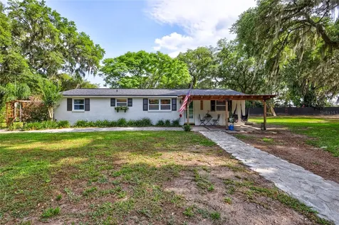6005 Yukon Road Dover FL 33527