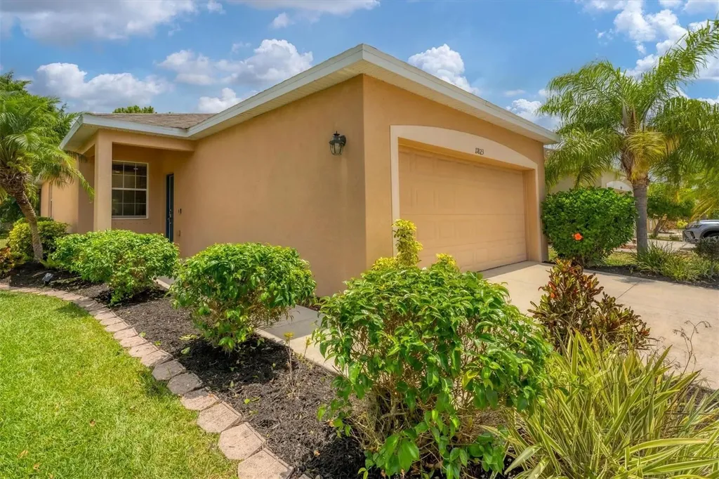 11823 Tempest Harbor Loop Venice FL 34292