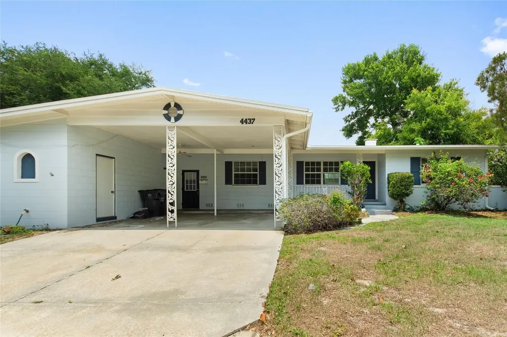 4437 Arcie Street Orlando FL 32812