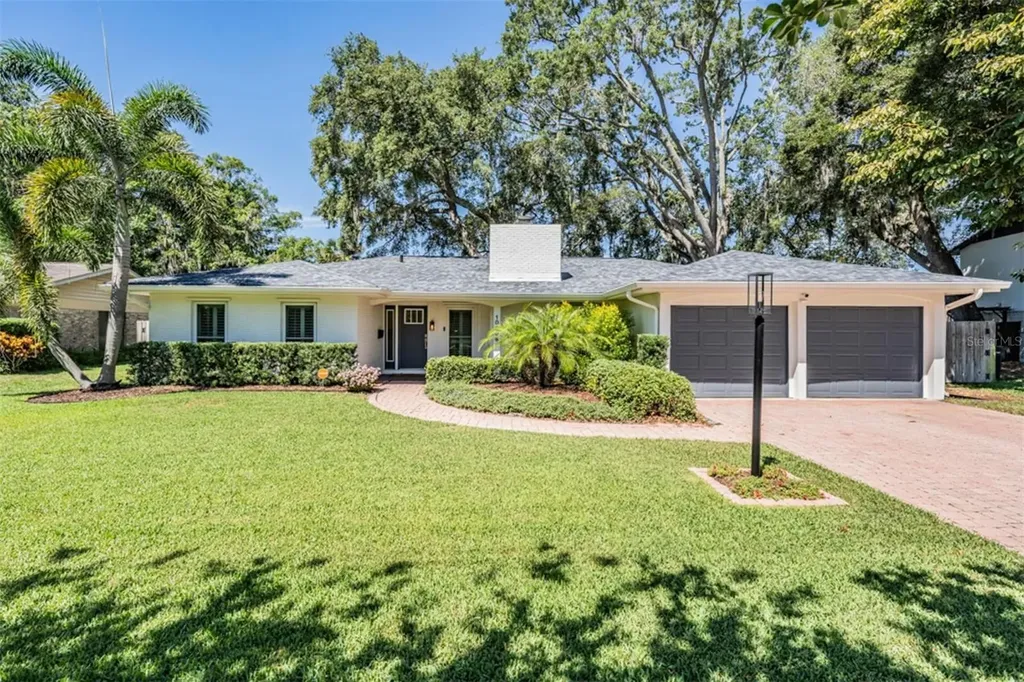 10606 Orange Grove Drive Tampa FL 33618
