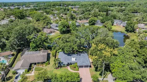 10606 Orange Grove Drive Tampa FL 33618