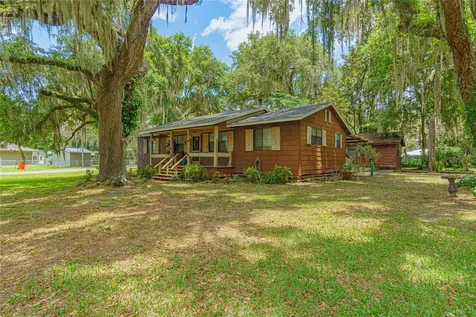 2227 Cr 452 Lake Panasoffkee FL 33538