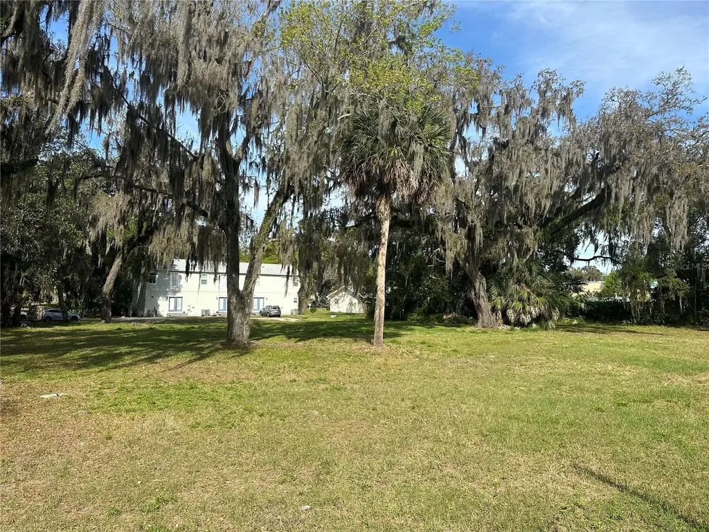 Euclid Avenue Leesburg FL 34748