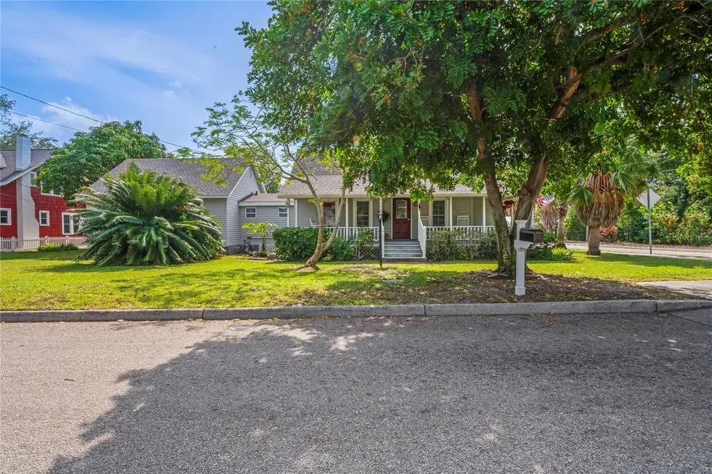 502 7th Avenue W Palmetto FL 34221