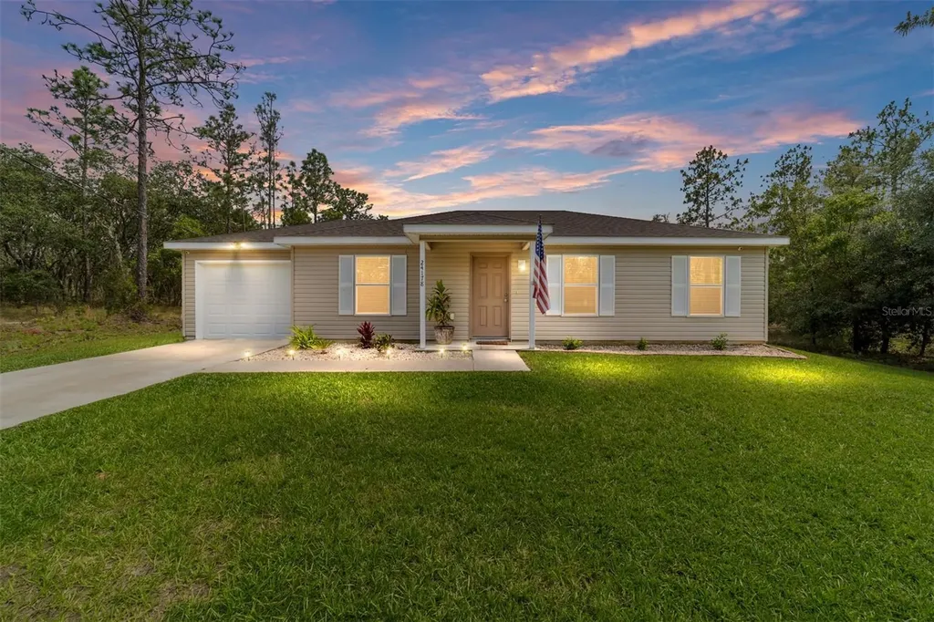 24178 NW Luna Avenue Dunnellon FL 34431
