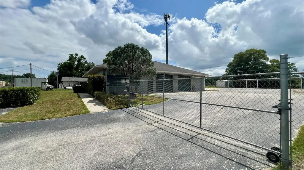 460 NW 68th Avenue Ocala FL 34482