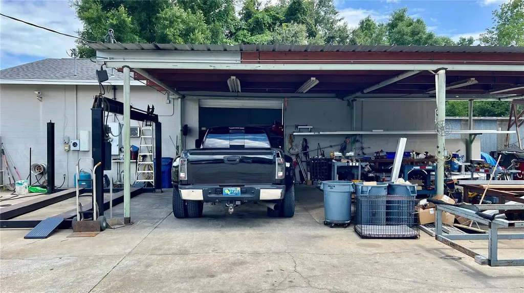 460 NW 68th Avenue Ocala FL 34482